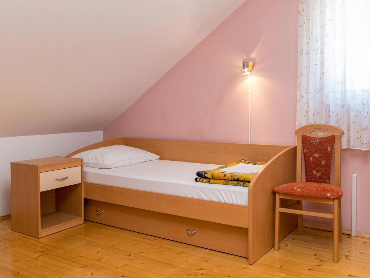 Apartment Anna - Jad113 By Interhome *